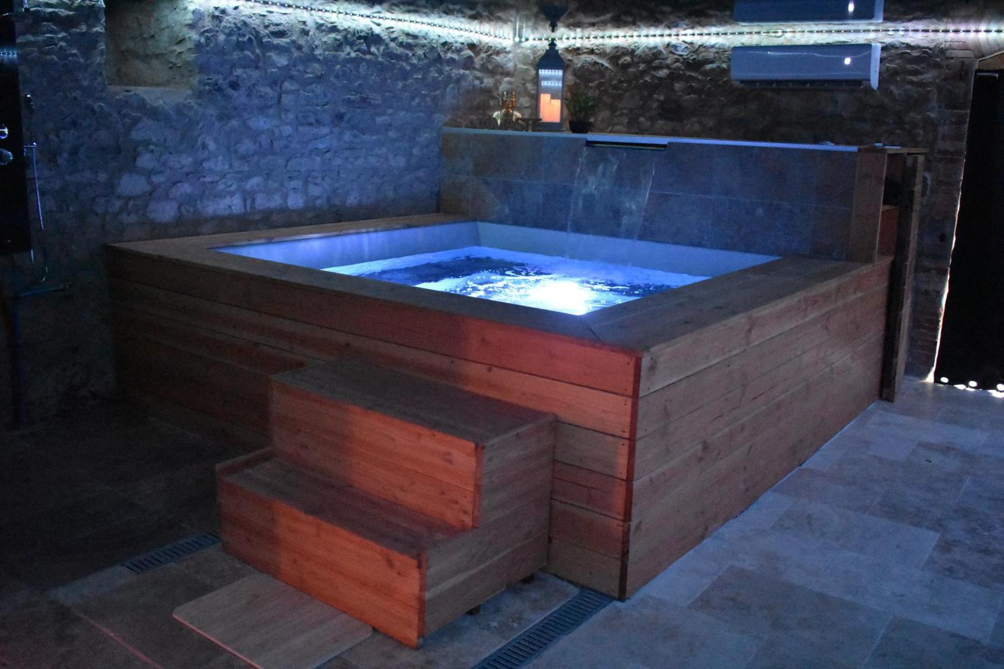 Gite A La Ferme Avec Jacuzzi Et Sauna Villefloure 외부 사진